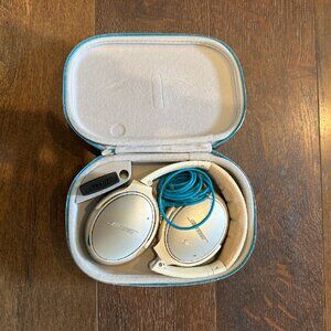 Bose QuietComfort 25 Acoustic Noise Cancelling Headphones